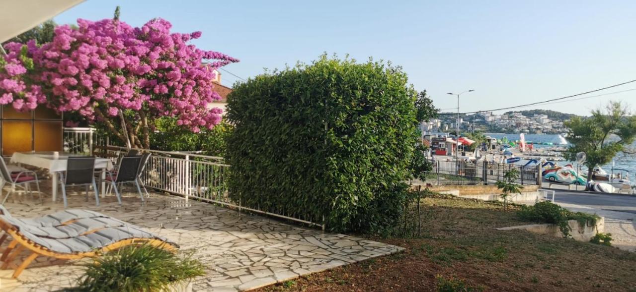 Apartman Simac Okrug Gornji Трогир Экстерьер фото